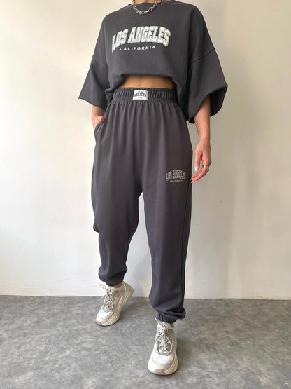 LOS ANGELES CALIFORNIA Graphic Sweatshirt and Sweatpants Set-Jewearrings