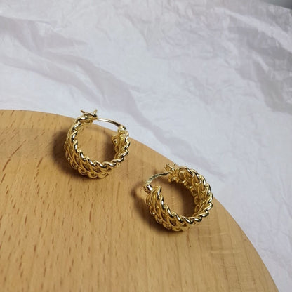 Openwork hoop chain earrings-Jewearrings