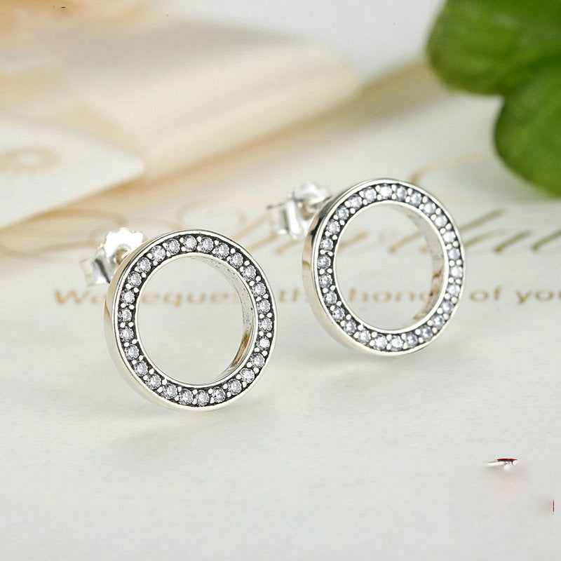 Round sterling silver earrings-Jewearrings