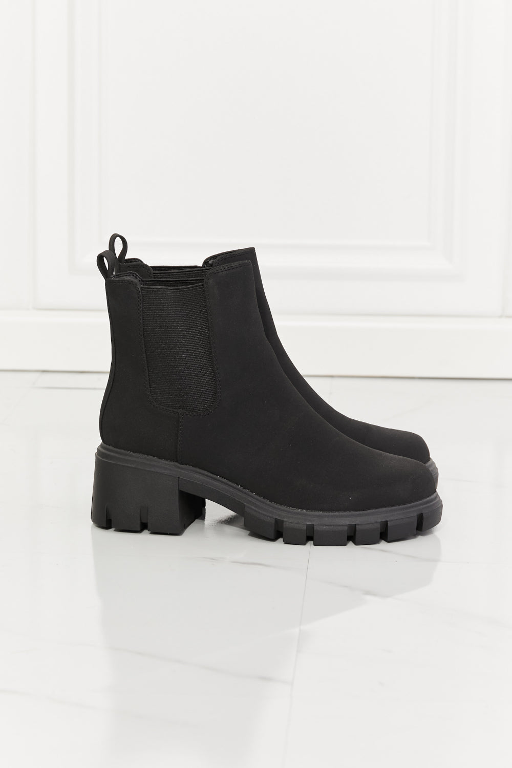 MMShoes Work For It Matte Lug Sole Chelsea Boots in Black-Jewearrings