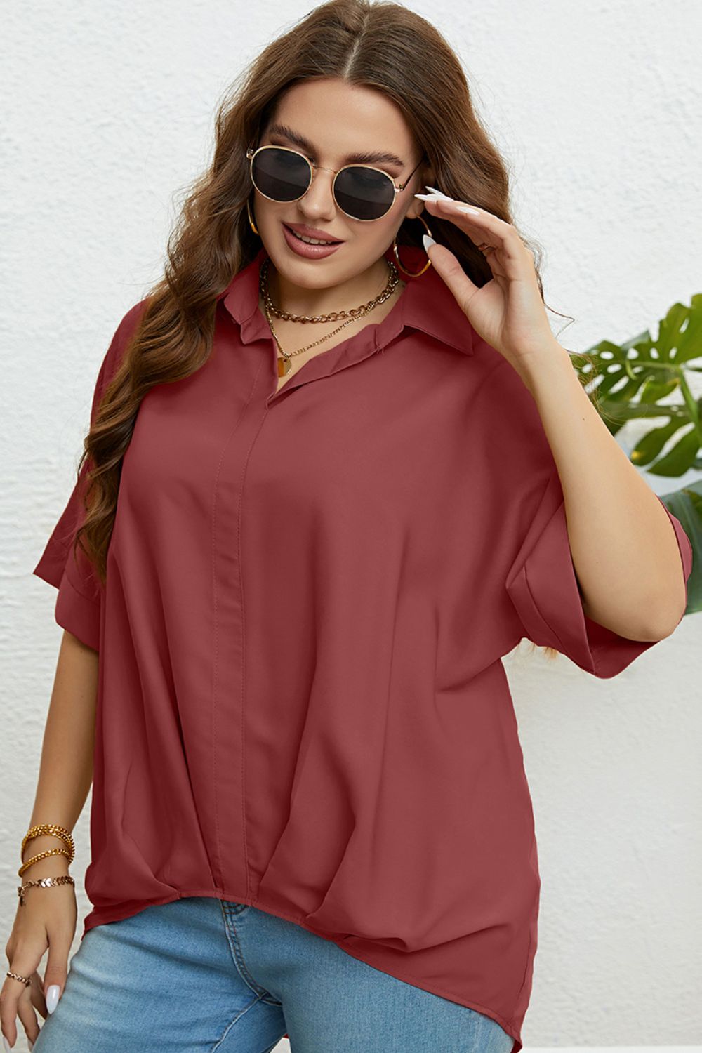 Plus Size Collared Half Sleeve Hem Detail Top-Jewearrings