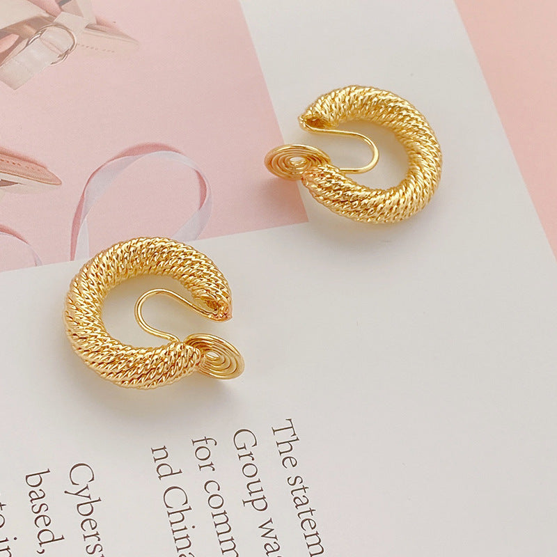 Top quality 18K Gold Color Mosquito Coil Clip on Hoop Earrings Hot Sale C Shape Copper C Shape Cuff Earrings Ear Clip-Jewearrings