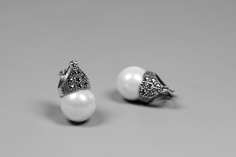 Vintage pearl earrings-Jewearrings