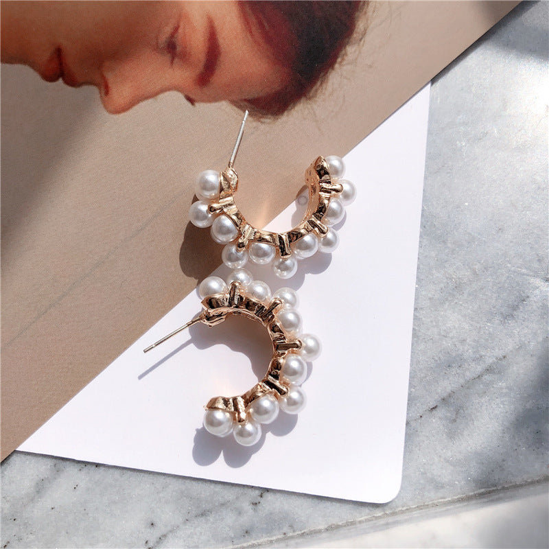 Pearl earrings are thin-Jewearrings