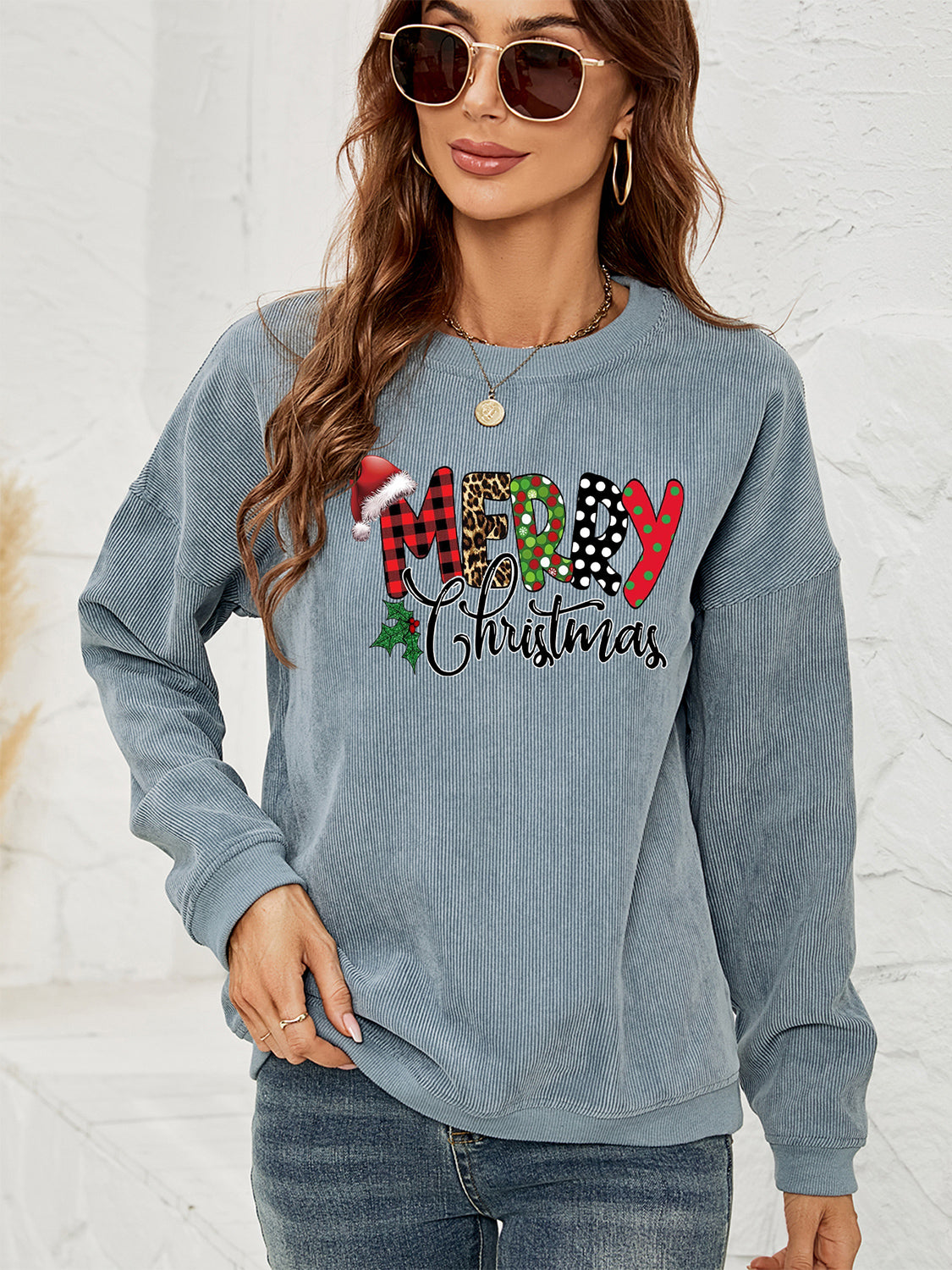 MERRY CHRISTMAS Graphic Sweatshirt-Jewearrings