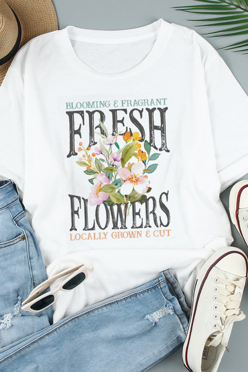 FRESH FLOWERS Round-Neck Tee-Jewearrings