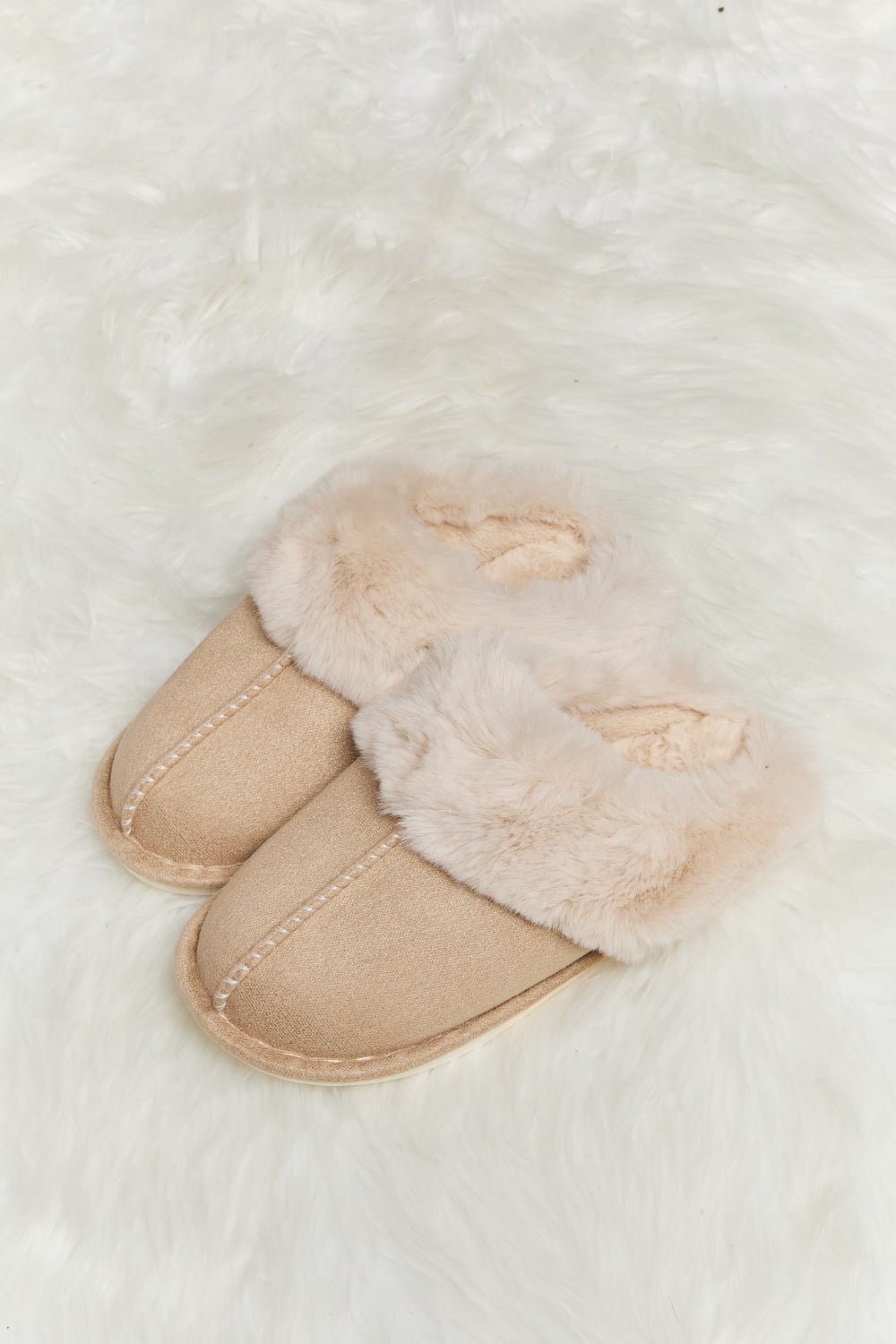 Melody Fluffy Indoor Slippers-Jewearrings