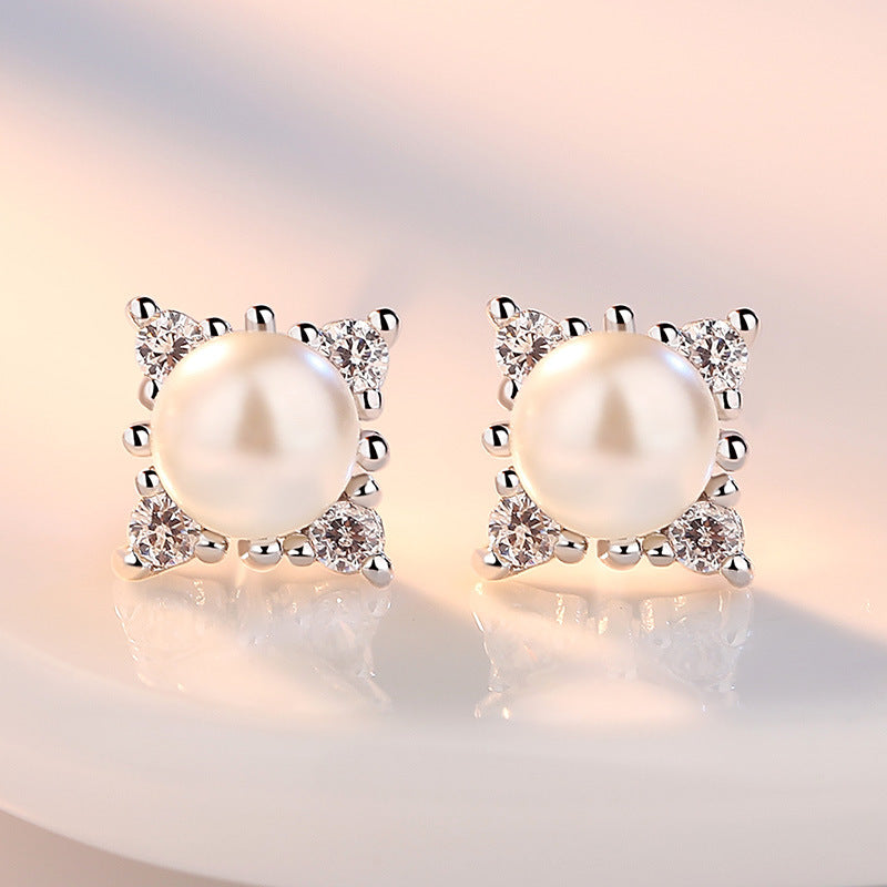 Simple Snowflake Pearl Zircon Earrings-Jewearrings