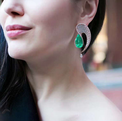 Retro contrast emerald tassel S earrings-Jewearrings