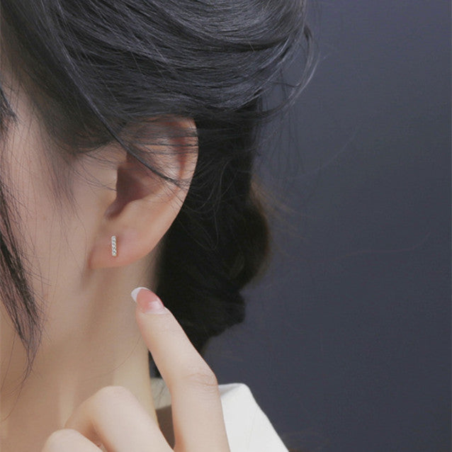 Minimal Gold Inlaid Zircon Row Drill Stud Earrings-Jewearrings