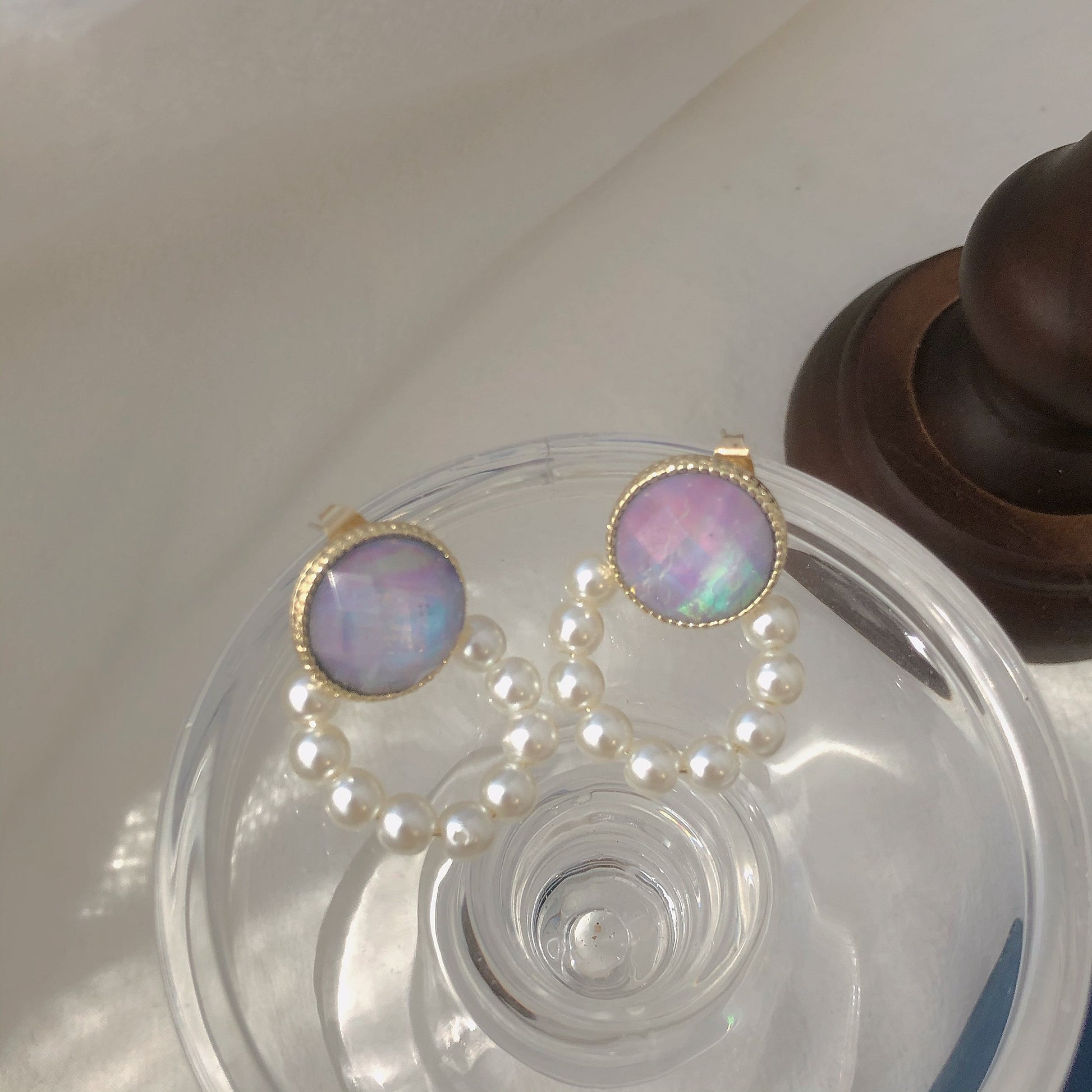 Niche design high-end pearl earrings-Jewearrings