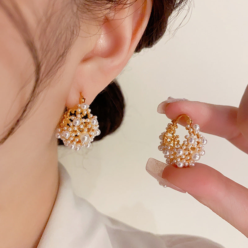 Women's Sweet And Elegant Pearl Flower Basket Earrings-Jewearrings