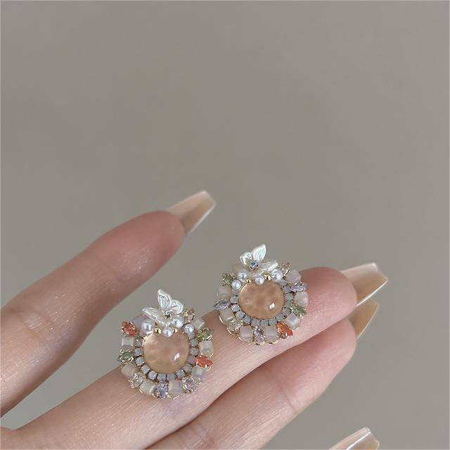 High-grade Retro Stud Earrings Crystal Zircon Butterfly-Jewearrings