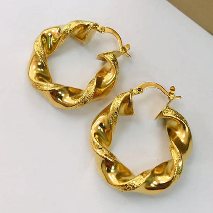 Super Twist Exaggerated Hollow Earrings 18K Gold Earrings Ear Clip-Jewearrings