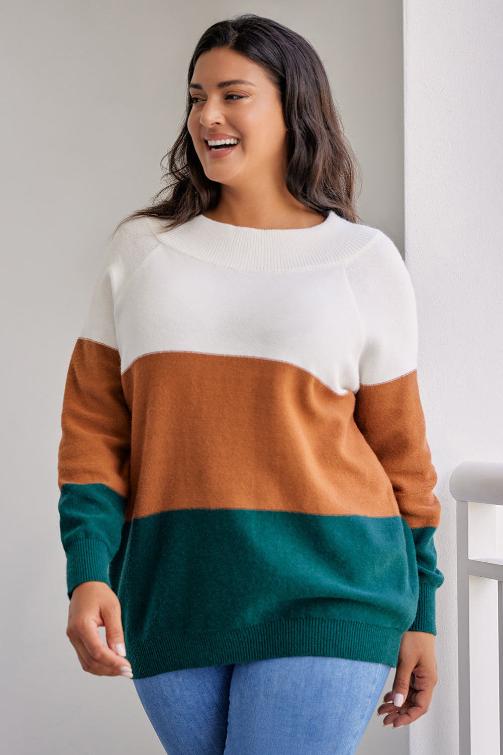 Plus Size Color Block Long Sleeve Sweater-Jewearrings