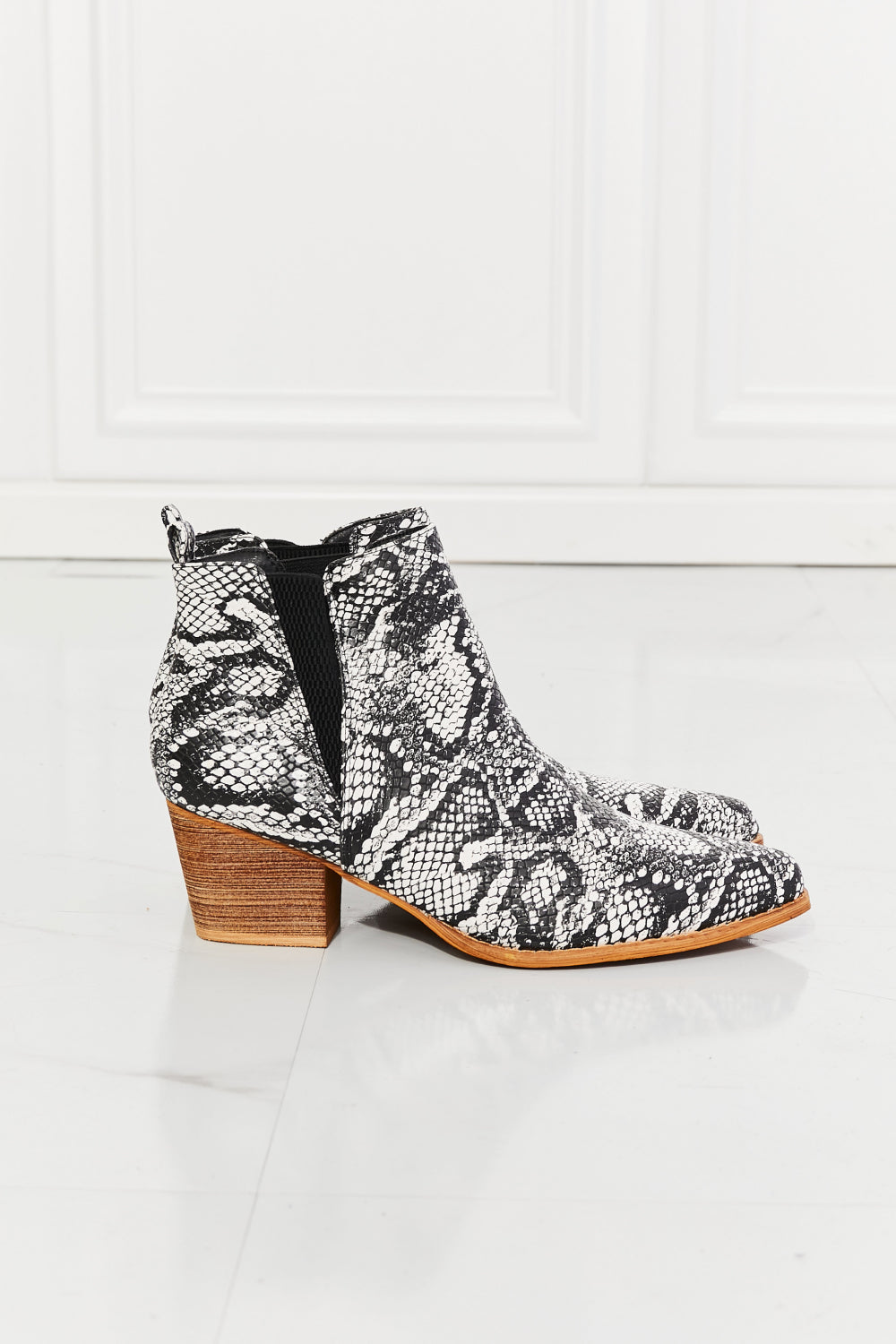 MMShoes Back At It Point Toe Bootie in Snakeskin-Jewearrings