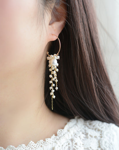 Round Wisteria Beaded Natural Water Pearl Earrings-Jewearrings