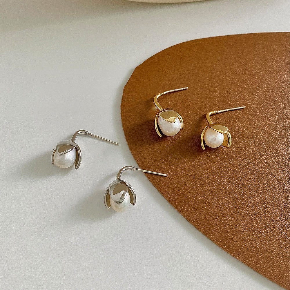 Simple Metal Petal Natural Pearl Earrings-Jewearrings