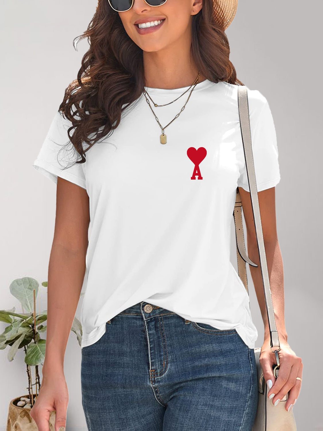 Heart Round Neck Short Sleeve T-Shirt-Jewearrings