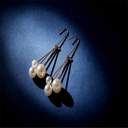 Women's asymmetric pearl earrings-Jewearrings