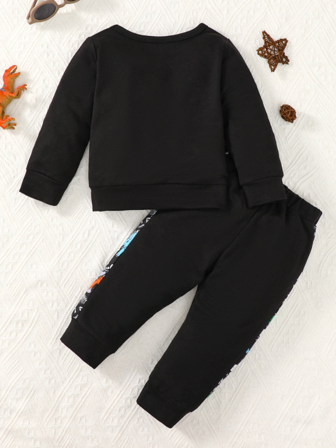 Long Sleeve Sweatshirt and Sweatpants Set-Jewearrings