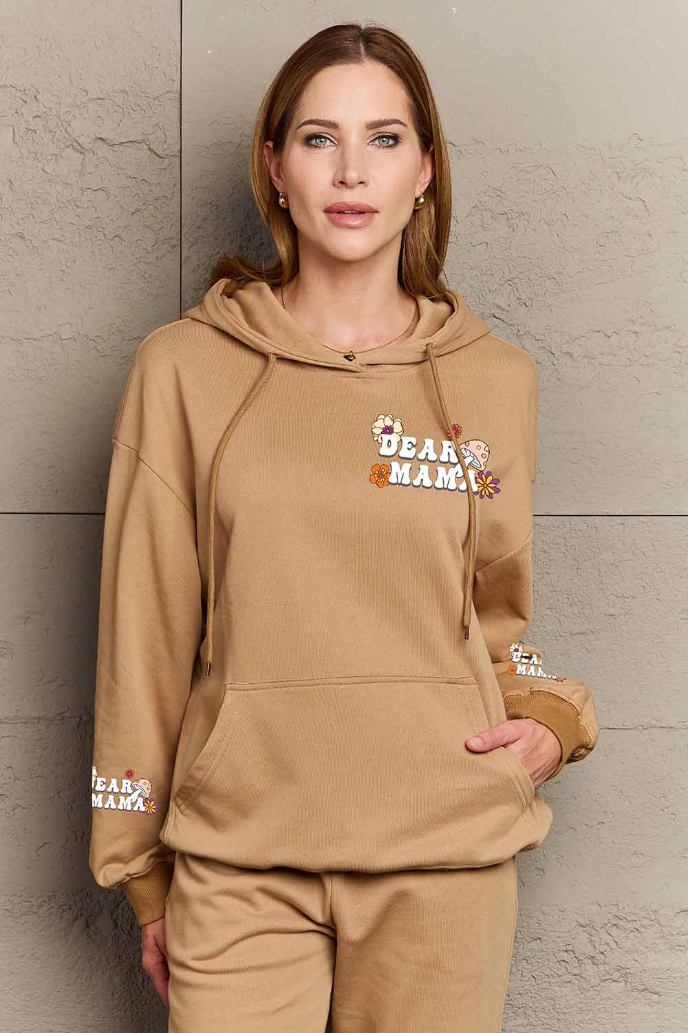 Simply Love Simply Love Full Size DEAR MAMA Flower Graphic Hoodie-Jewearrings