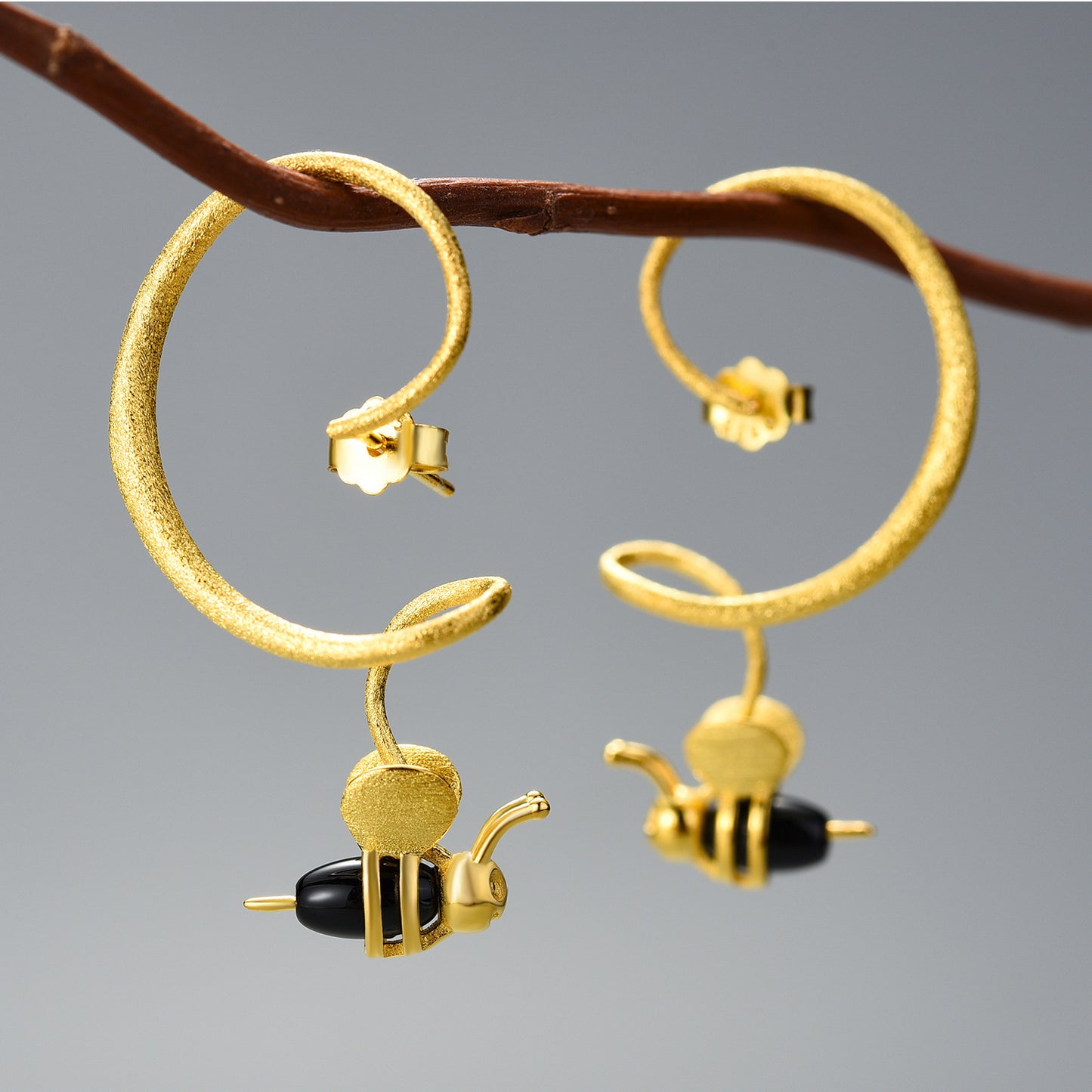 Insect Design Geometric Curve Bee Sterling Silver Earrings-Jewearrings