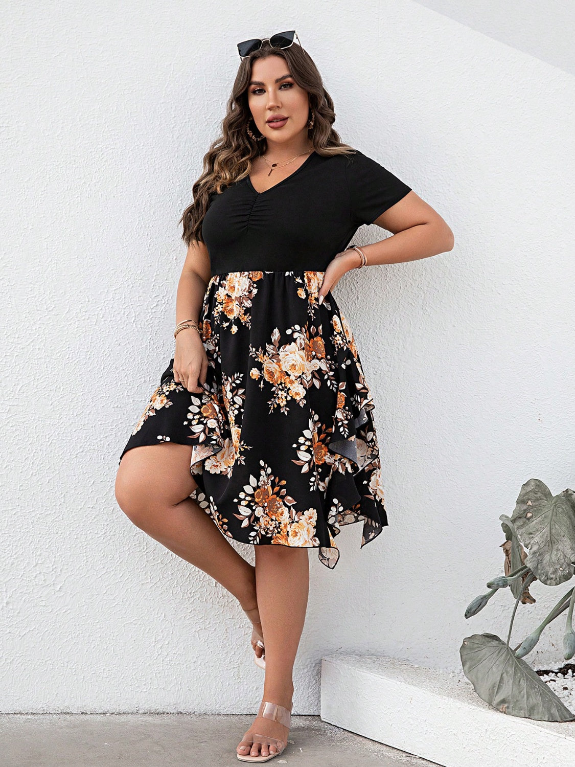 Plus Size Printed Ruched V-Neck Short Sleeve Dress-Jewearrings