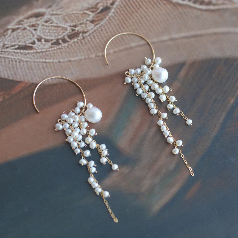 Round Wisteria Beaded Natural Water Pearl Earrings-Jewearrings