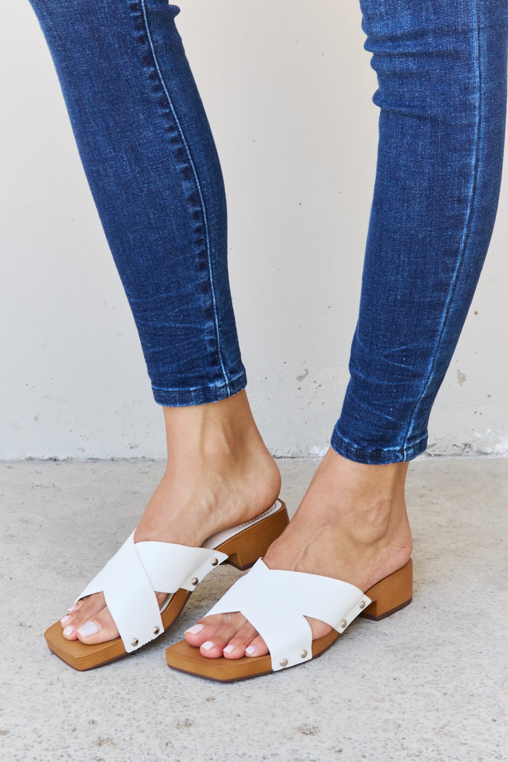 Weeboo Step Into Summer Criss Cross Wooden Clog Mule in White-Jewearrings