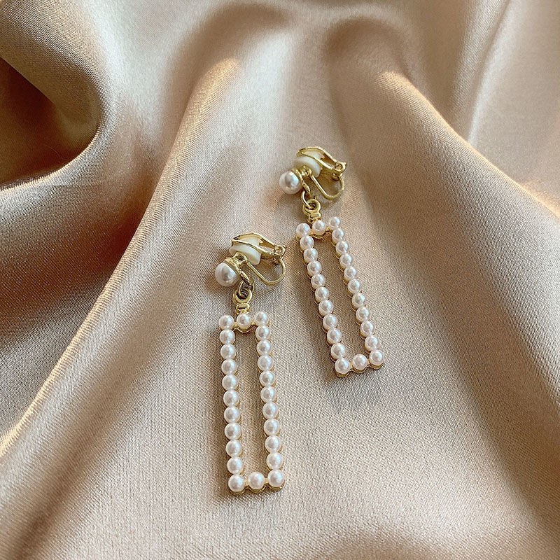 Vintage Minimalist Pearl Earrings Design-Jewearrings