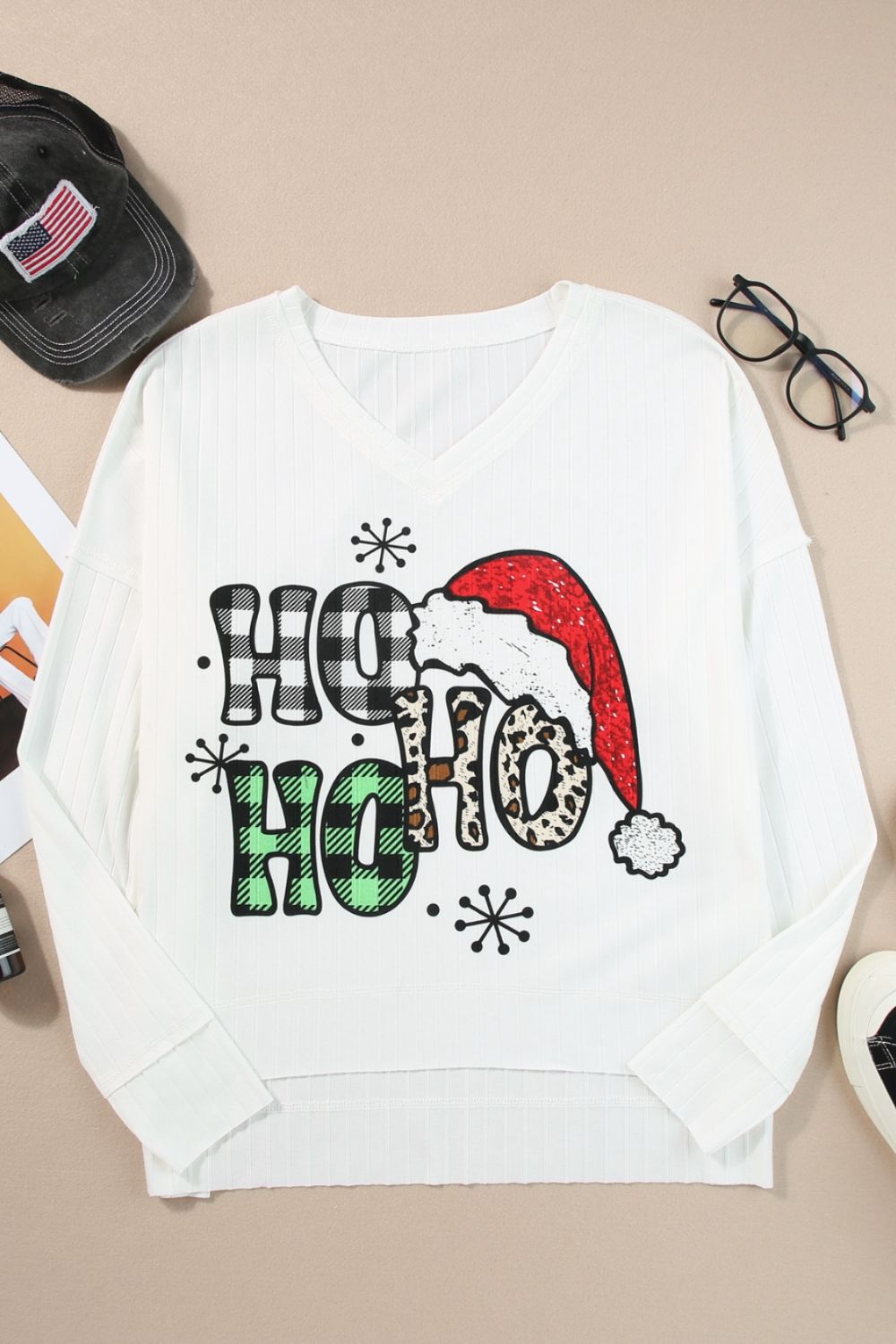 V-Neck Christmas Graphic High-Low Design Long Sleeve Top-Jewearrings