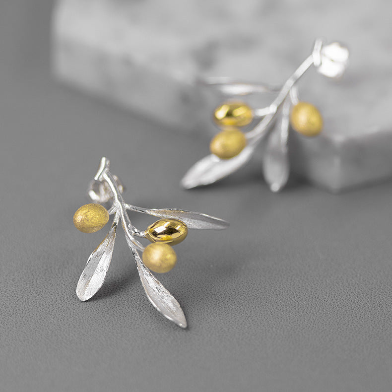 The Taste Of Love Sterling Silver Natural And Elegant Olive Branch Stud Earrings-Jewearrings