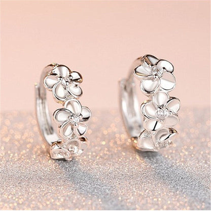 Sterling silver flower earrings-Jewearrings