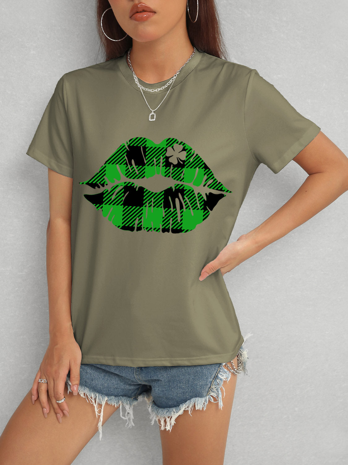 Plaid Lip Graphic Round Neck T-Shirt-Jewearrings