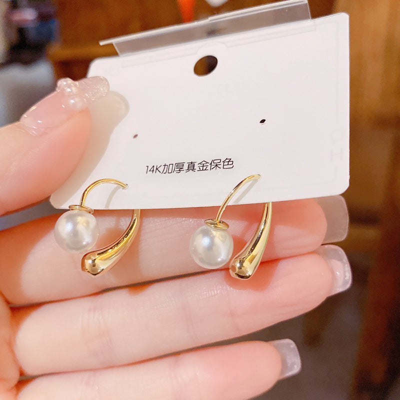 Metal Water Drop Shape Pearl Design Earrings-Jewearrings