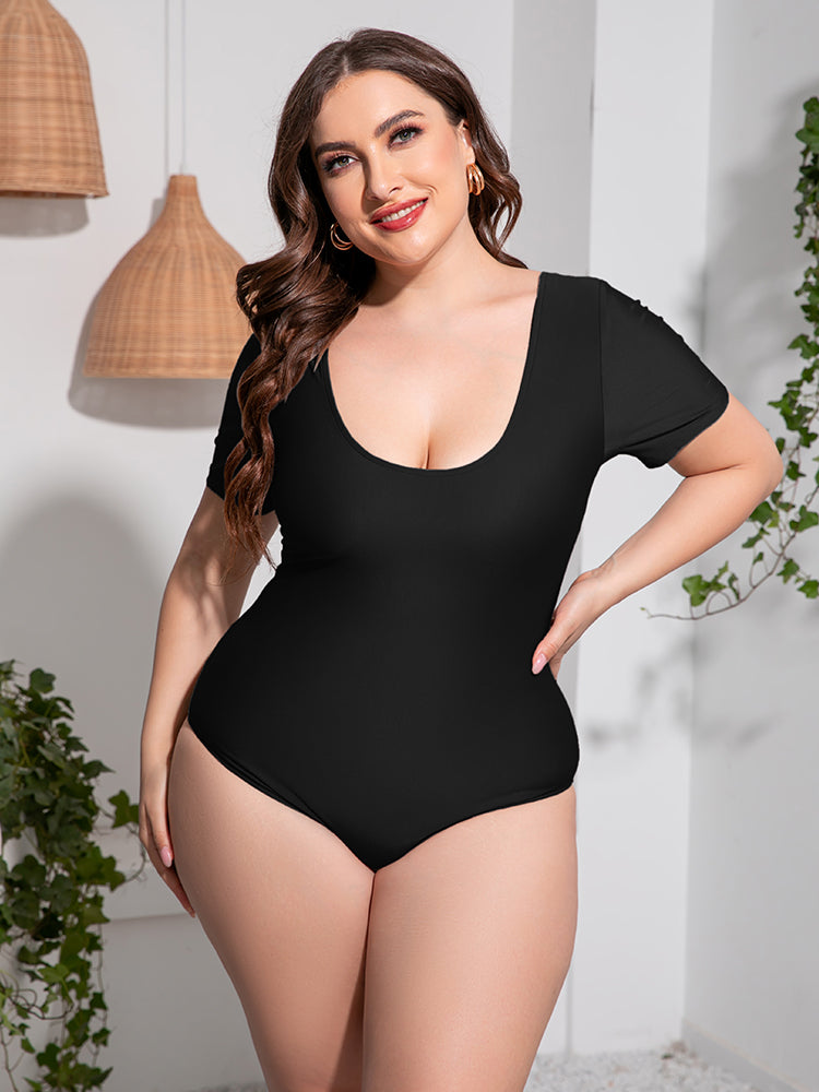 Plus Size Scoop Neck Short Sleeve One-Piece Swimsuit-Jewearrings