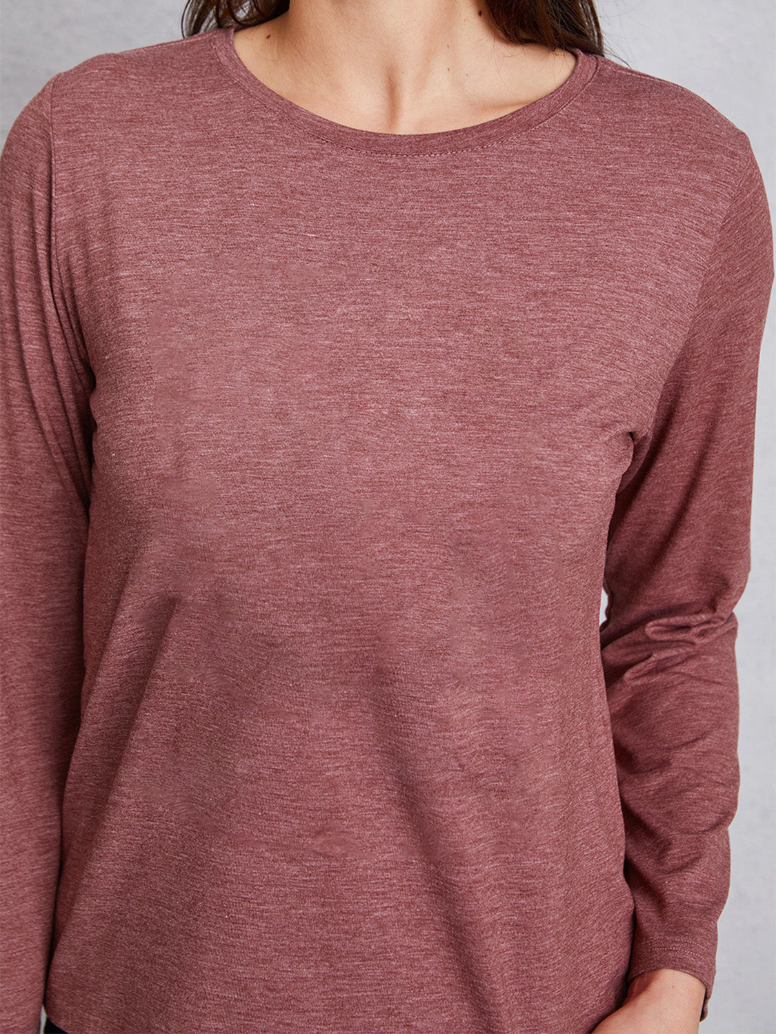 Round Neck Long Sleeve T-shirt-Jewearrings