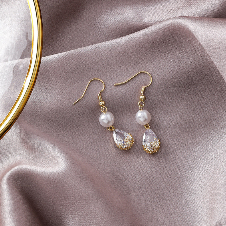 Simple Retro Cropped Pearl Zircon Drop Earrings-Jewearrings