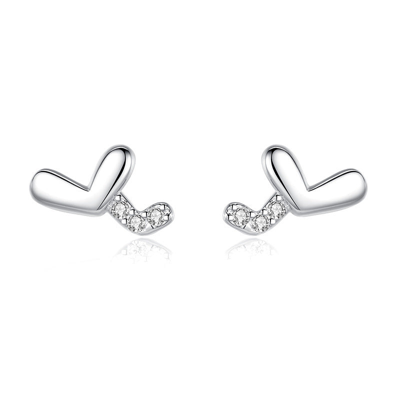 Sterling Silver Heart Stud Earrings With Diamonds-Jewearrings