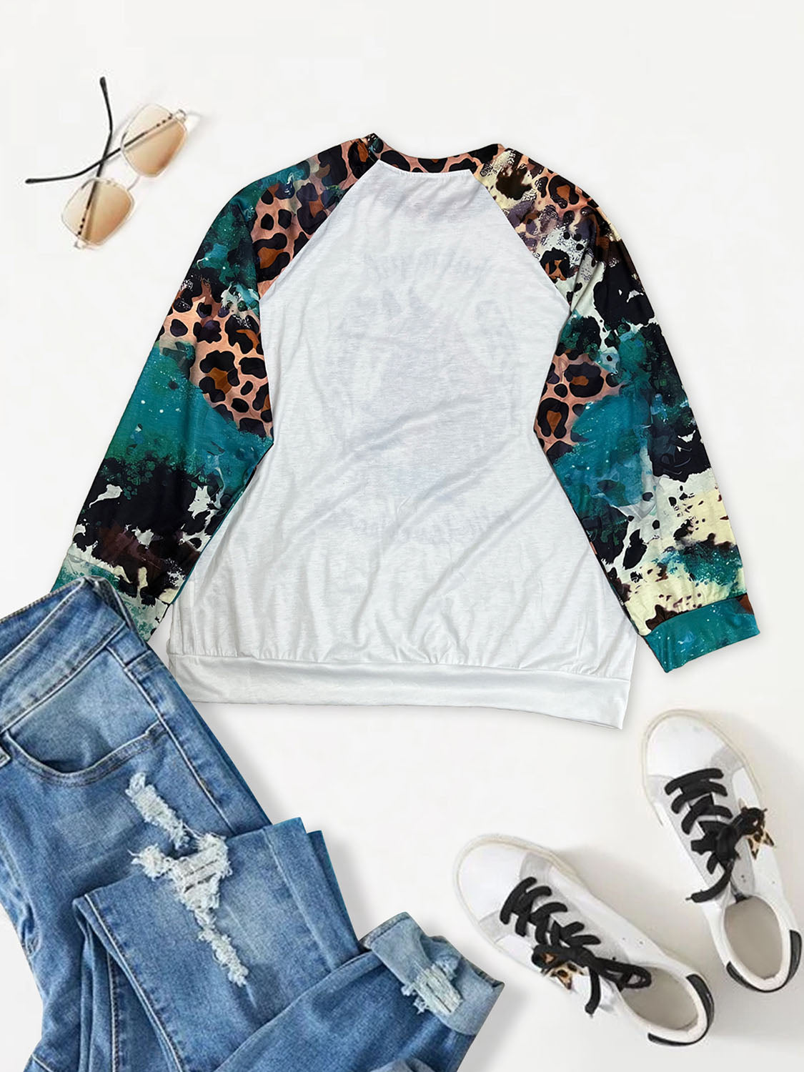 Plus Size Printed Raglan Sleeve Graphic T-Shirt-Jewearrings