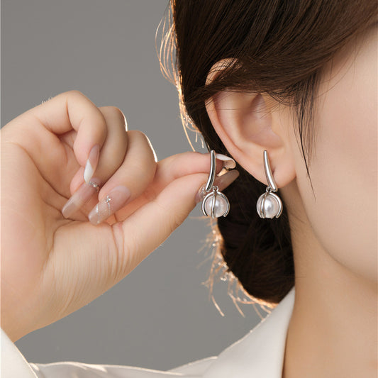 Women's Fashion Temperament Sterling Silver Pearl Leaf Earrings-Jewearrings