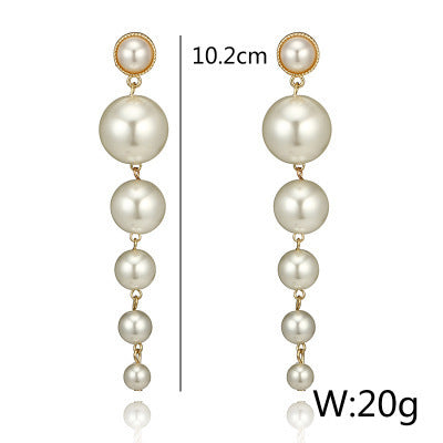 Pearl circle earrings-Jewearrings