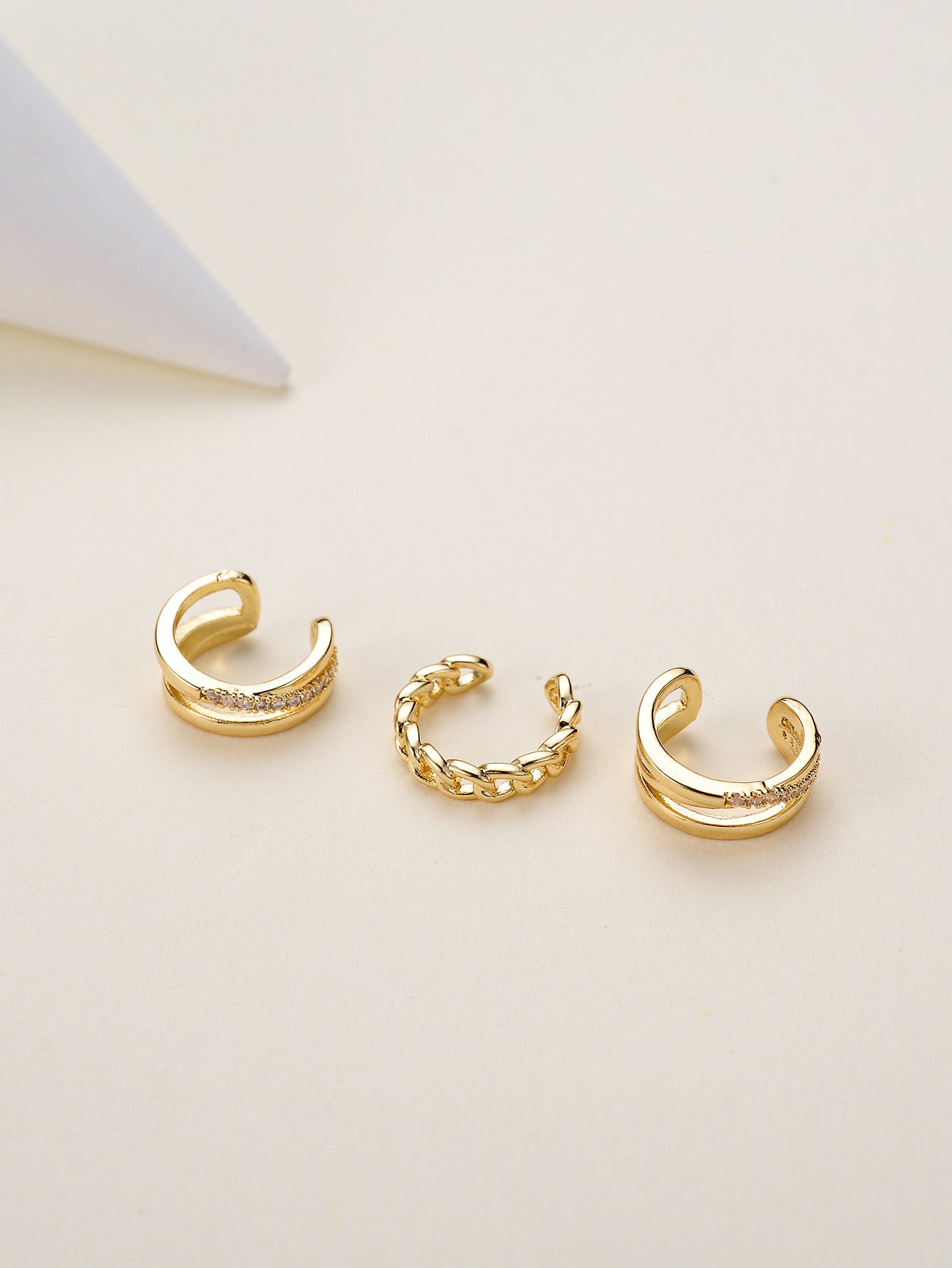 Women's Earrings Have Irregular Personality Knot Ear Clip-Jewearrings