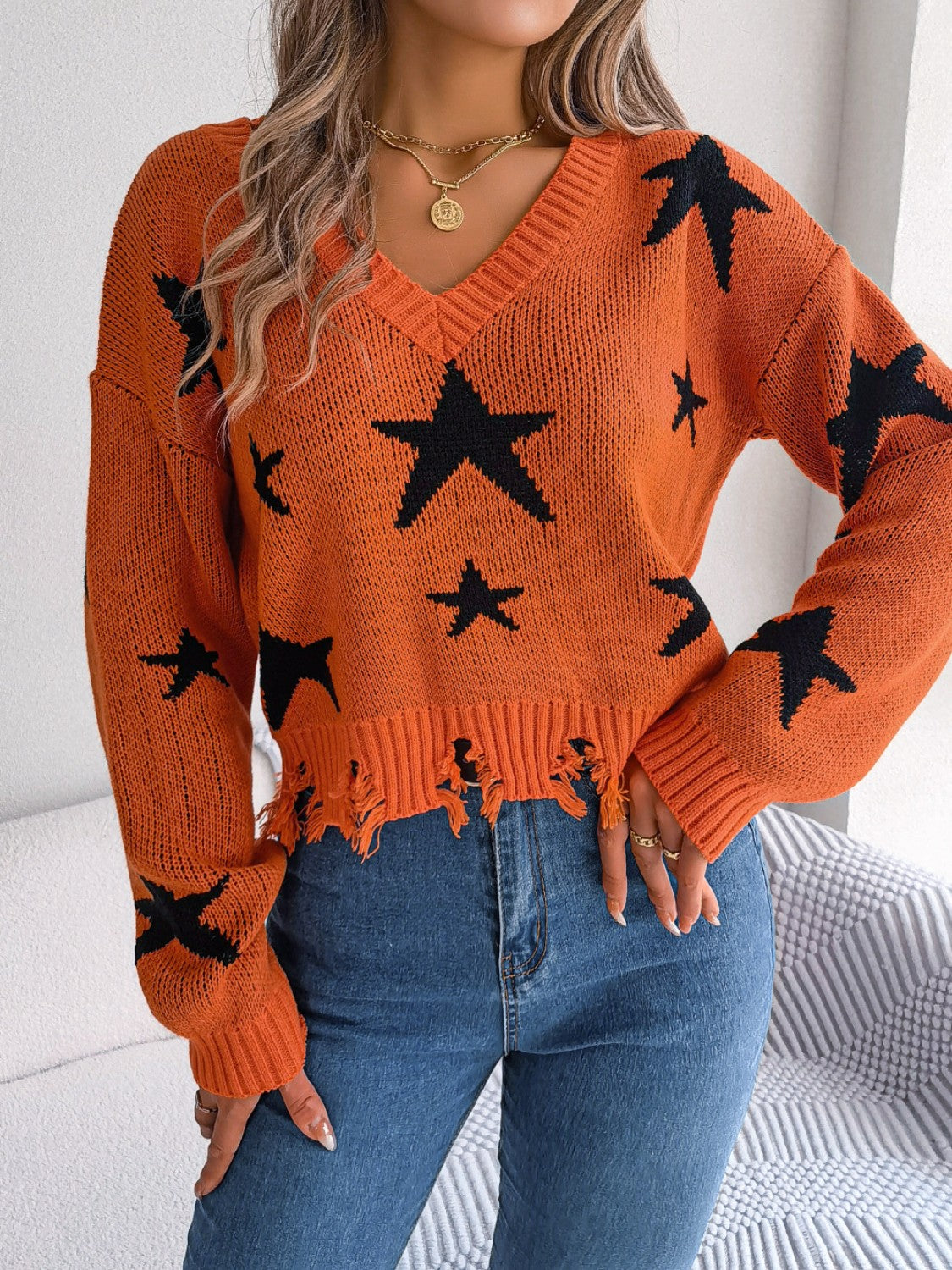 Star Pattern Distressed V-Neck Cropped Sweater-Jewearrings