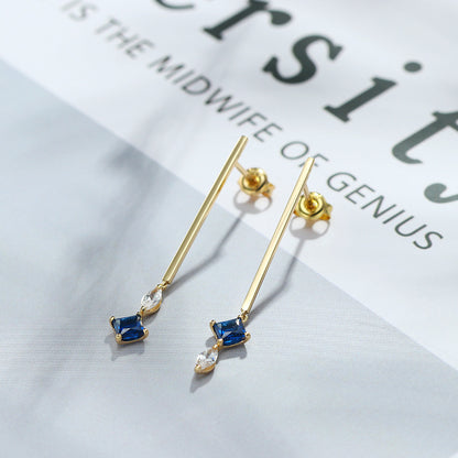 Stylish Silver Stud Earrings Inlaid With Zircons-Jewearrings