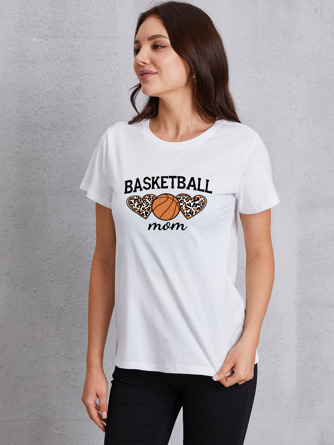 BASKETBALL MOM Round Neck Short Sleeve T-Shirt-Jewearrings