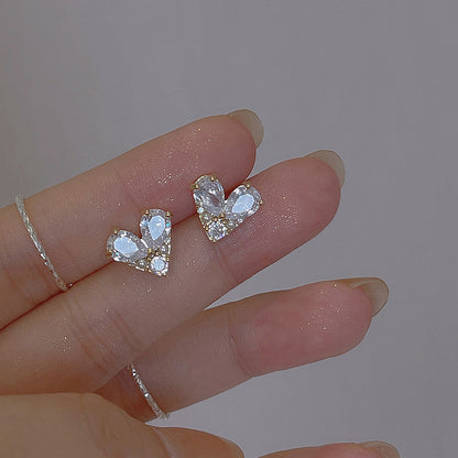 Silver Pin Earrings Delicate Heart Stud Earrings Zircon-Jewearrings