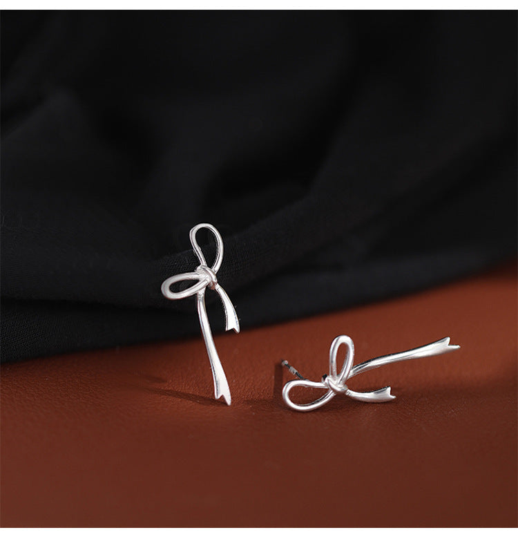 Hollow Bow Stud High Sense Special-interest Design Round Face Earrings-Jewearrings