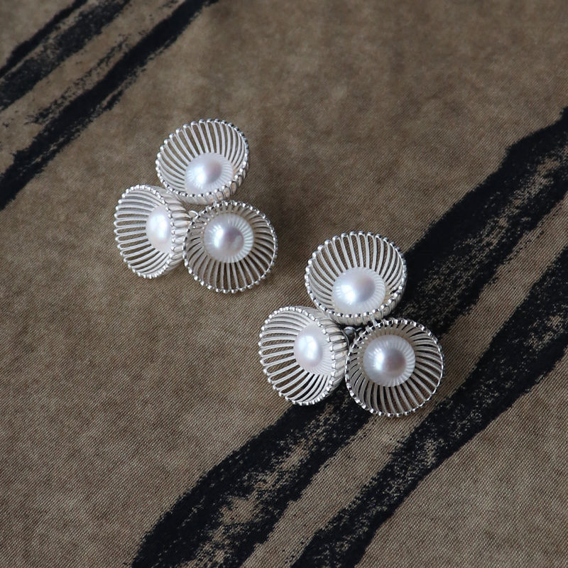 Sterling Silver Texture Design Natural Freshwater Pearl Earrings-Jewearrings